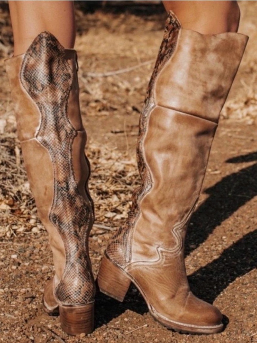 FREEBIRD Calgary Knee-High Snake Print Inside Zip Tall Boot Size 8